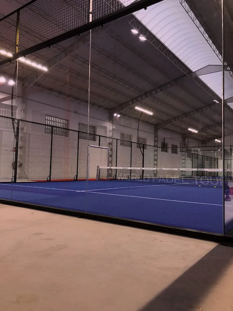 Irene Moro llorente_El Canto del Pádel_Villamayor_review