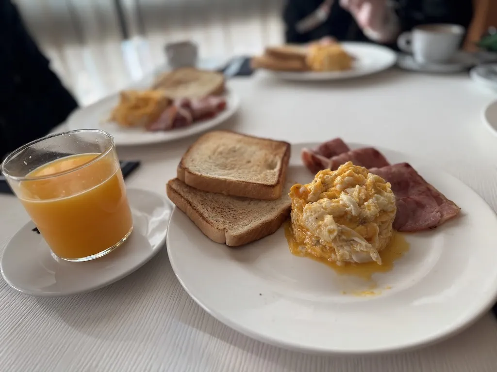 カツヤマナオキ_Restaurante Como En Casa_Villares de la Reina_Bewertung