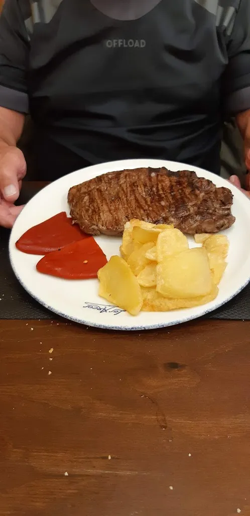 Menü_Restaurante Los Arcos_Villares de la Reina_Bild_6