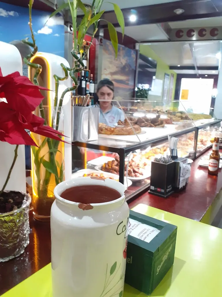 Jose Pablo Serantes_CAFÉ CENTRO_Villarmuerto_review