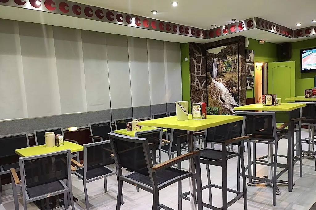 CAFÉ CENTRO restaurant in Villarmuerto