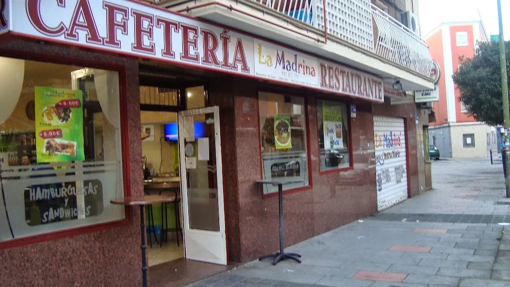 Restaurante La Madrina restaurant in Villaverde de Guareña