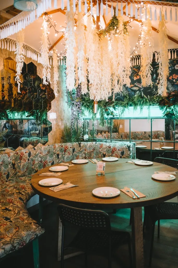 Pupuseria Madrid Río Grande Café restaurant in Villaverde de Guareña