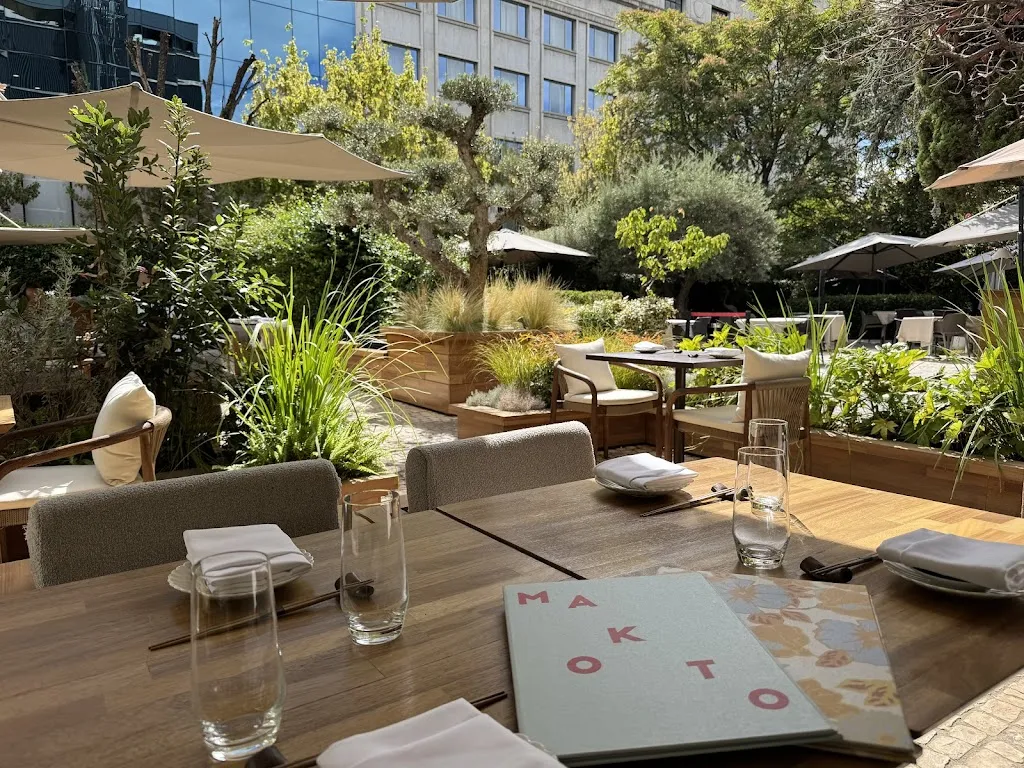 Makoto - Restaurante Japonés_Villaverde de Guareña_slider_image_3