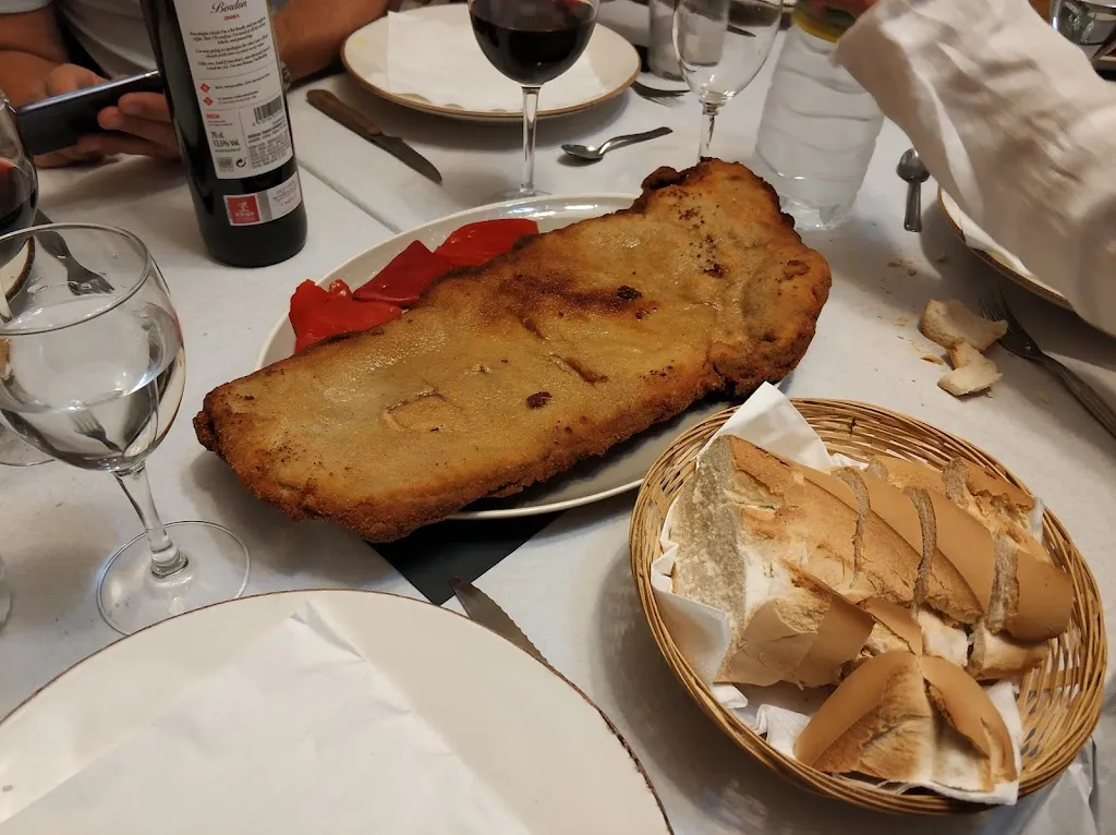 la Fonda. Bar Restaurante restaurant in Villavieja de Yeltes