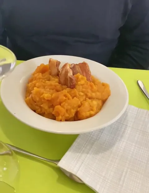 Bar Restaurante El Rollo_Vilvestre_slider_image_2