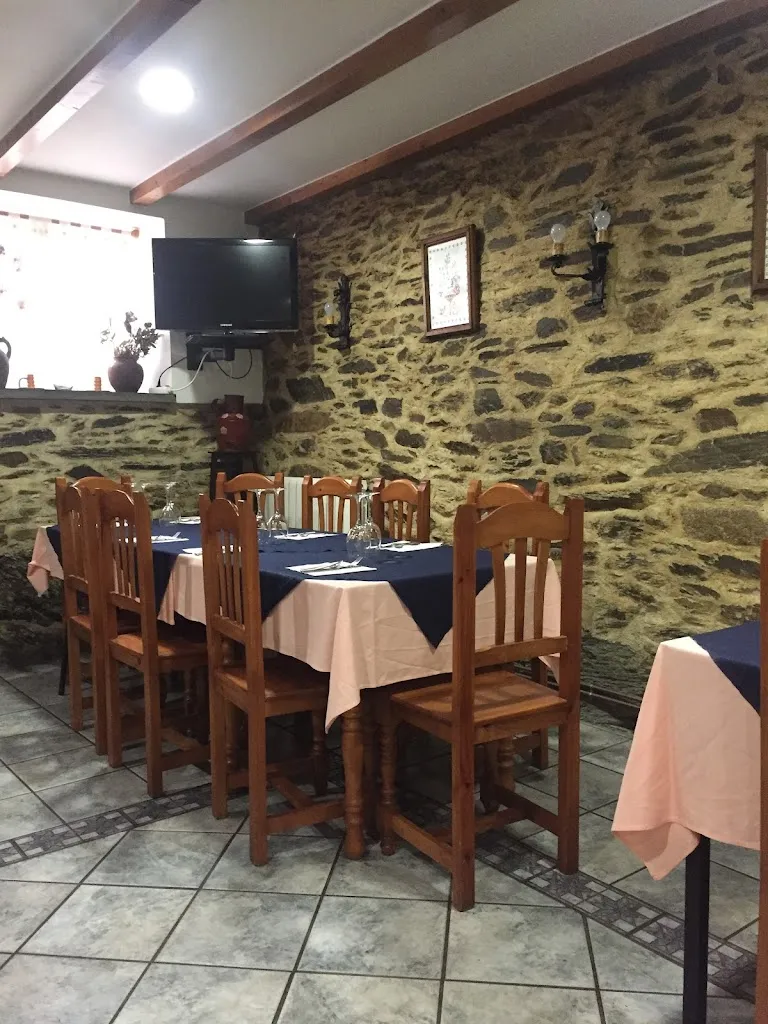 Moisés Casas Alabau_Restaurante El Almendro_Vilvestre_review