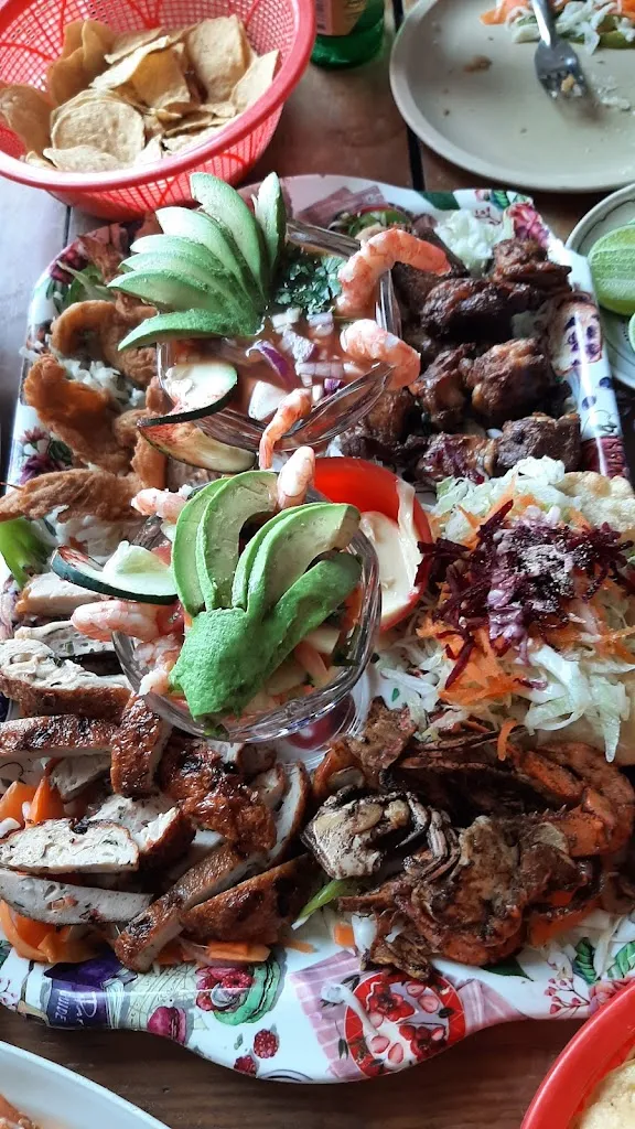 Aimer De La Torre_Restaurant Campestre Familiar Barra Vieja_Villaflores_review