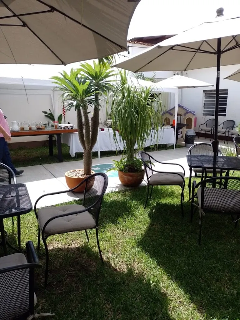 Gaby alvarez_Casa Antigua_Villaflores_review