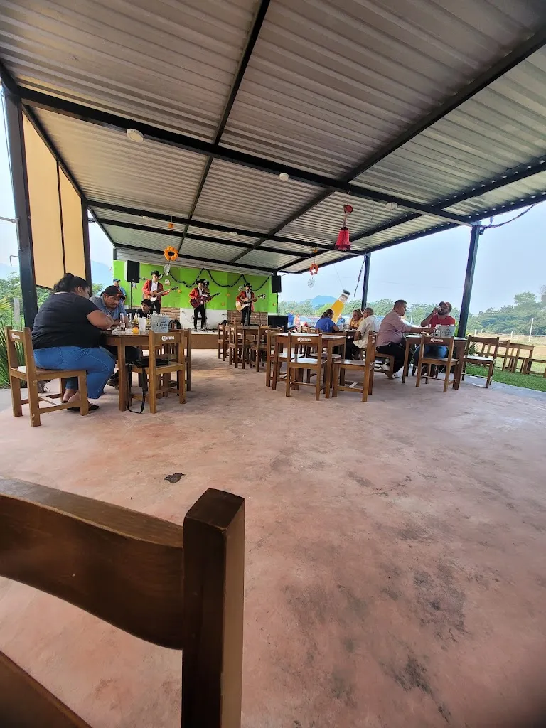 RUBÉN MORENO_Mezcalito Villaflores_Villaflores_review