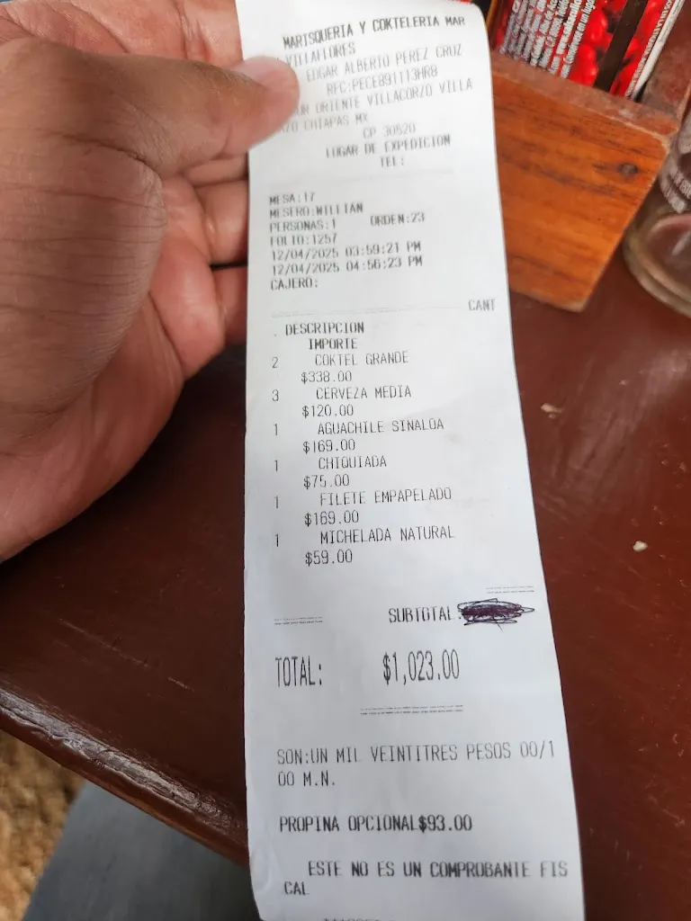 Ionas Mtz_Marvin Marisquería y Cockteleria_Villaflores_review