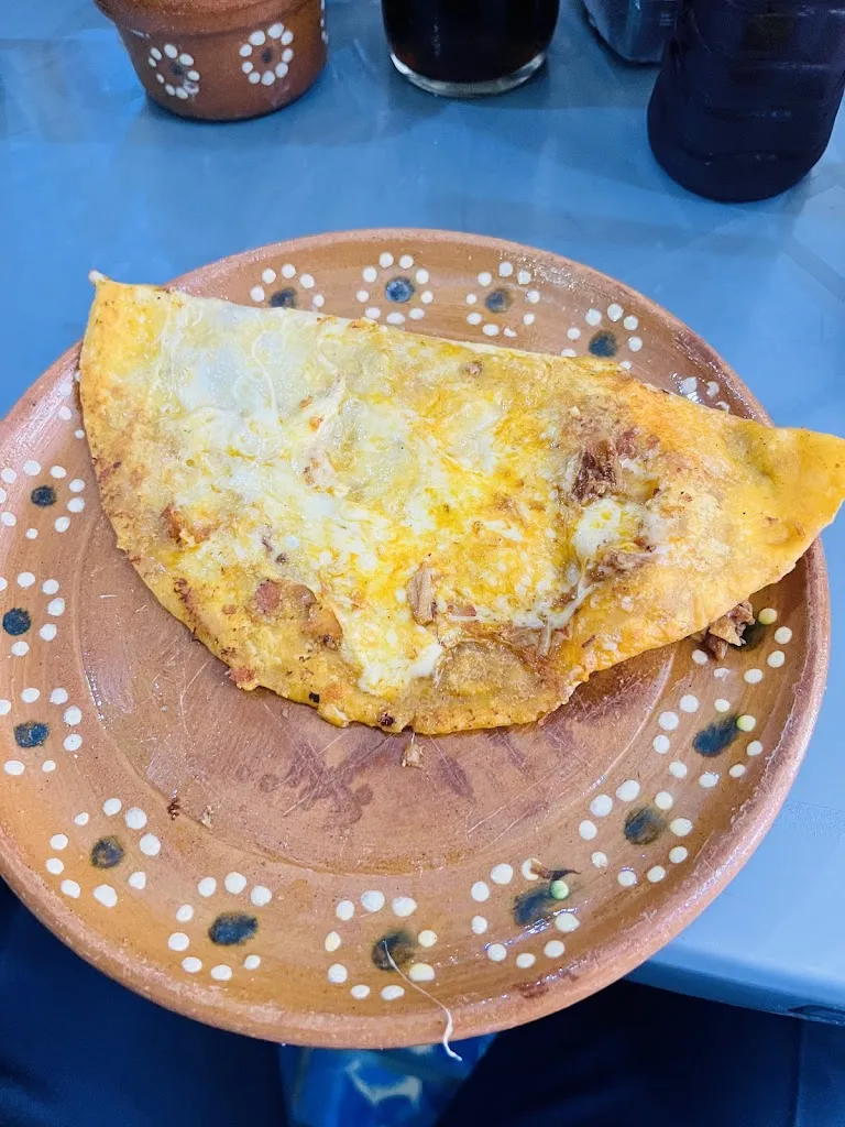 M&A BIRRIAS restaurant in Villaflores