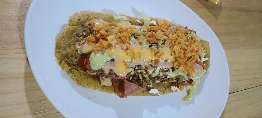 Francisco Javier Pérez Díaz_Las Flores Taqueria y Antojeria_Villaflores_review