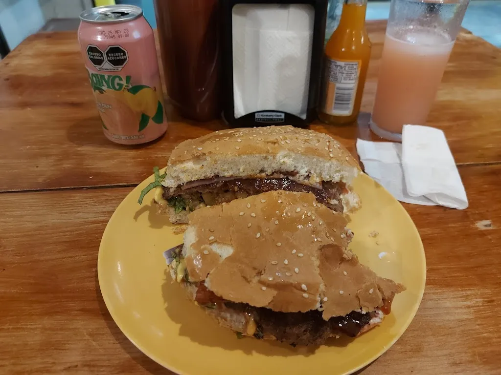 Chofis Quintero_Villanos burguer_Villaflores_review