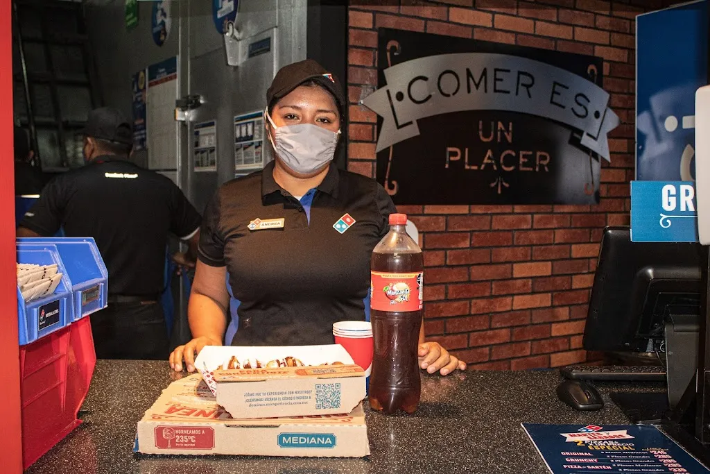 Vicky_Domino's Villaflores_Villaflores_review