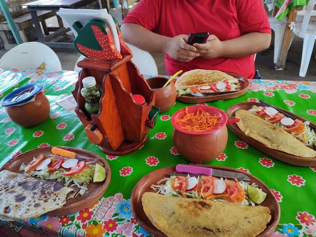 Tania Ruiz Jarquin_Pozol Cachondeate_Villaflores_review