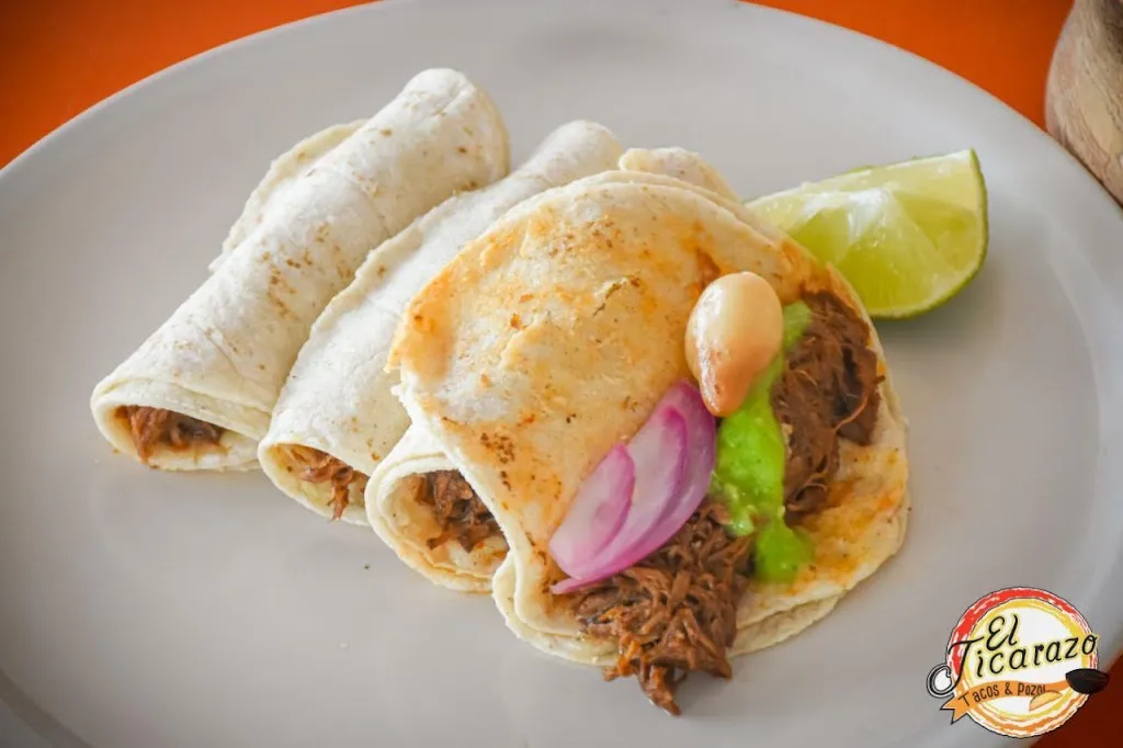 El jicarazo tacos y pozol_Villaflores_slider_image_2