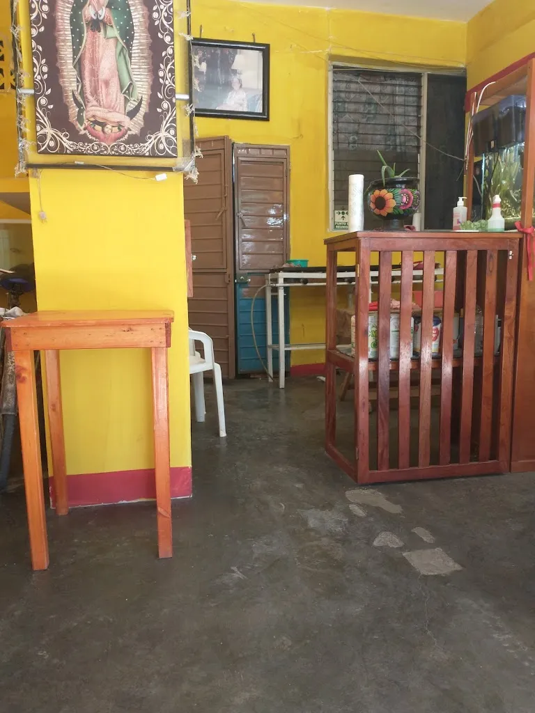 Tacos y Gorditas La Salsa_Villaflores_slider_image_2