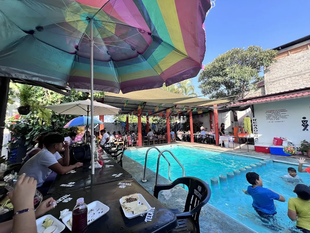 Marisquería Los Arrecifes Música, Sabor y Mariscos_Villaflores_slider_image_2