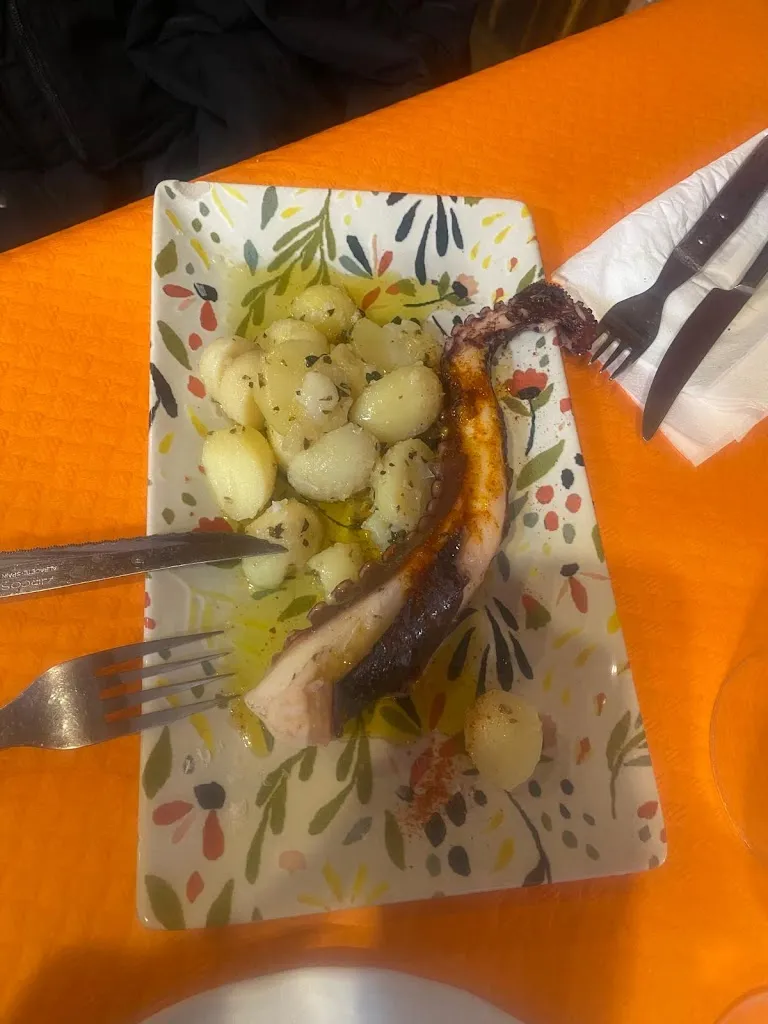 Antonio Angaro_Bar Quinto_Zorita de la Frontera_review