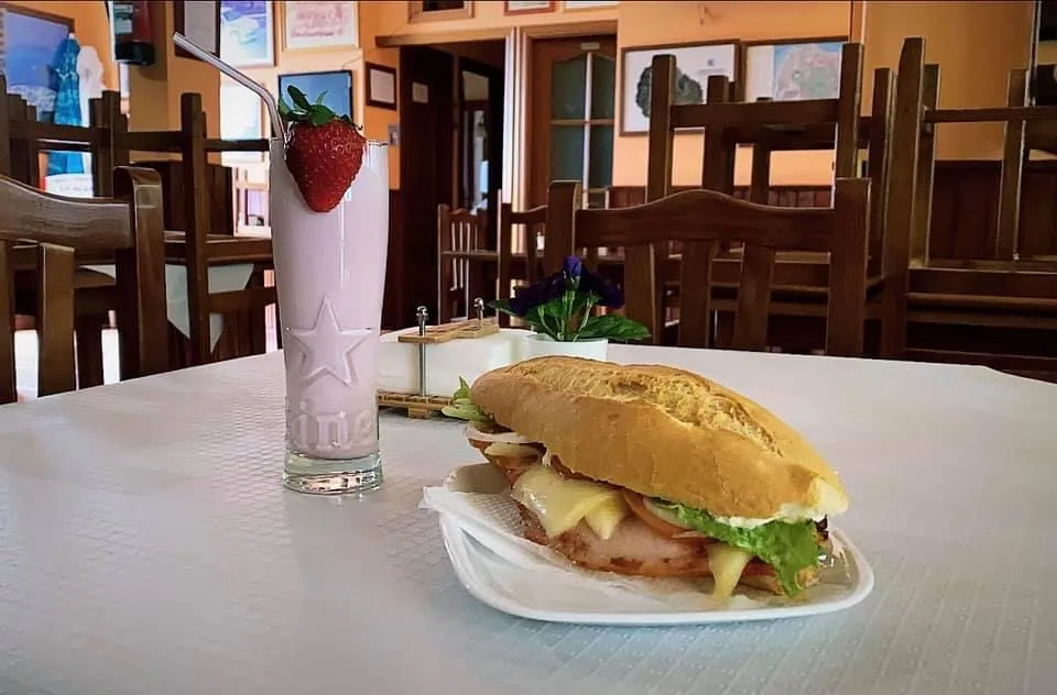 Restaurante Alameda_Agulo_slider_image_3