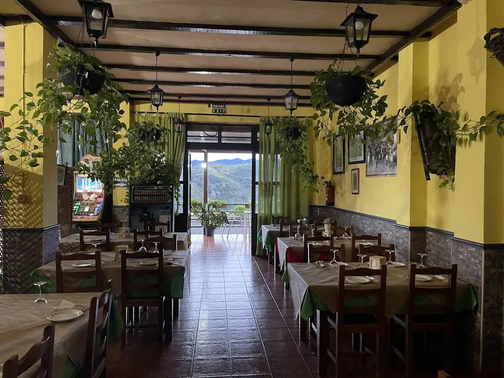 Restaurante Juego de bolas_Agulo_slider_image_1