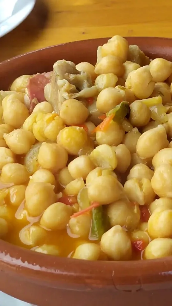 Restaurante Juego de bolas_Agulo_slider_image_2