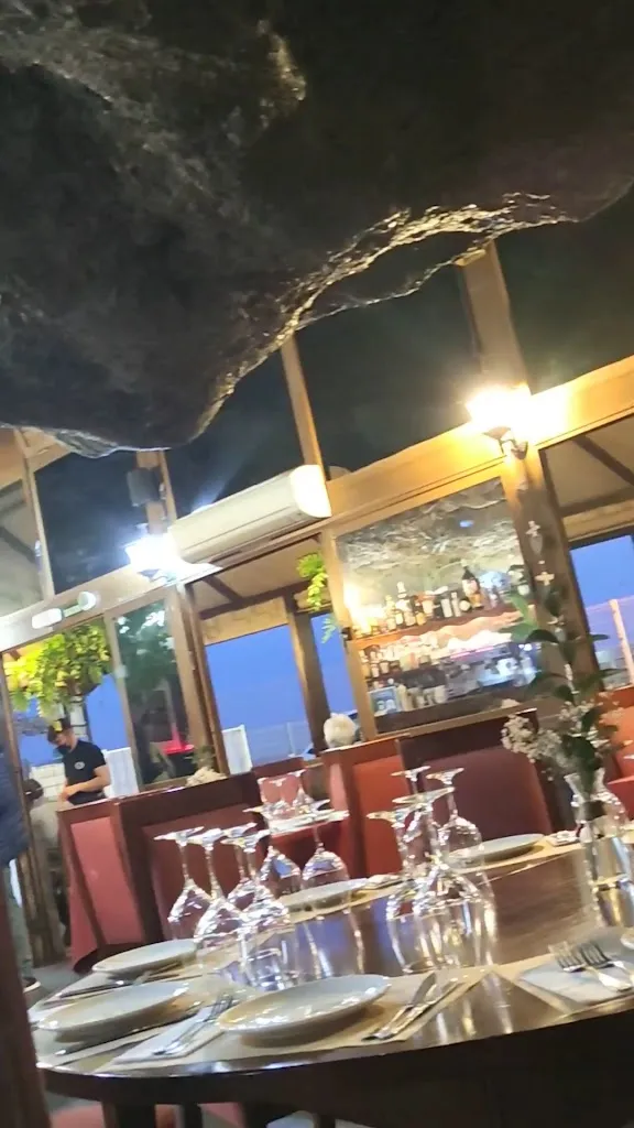 Restaurante la Cuevita_Alajeró_slider_image_2