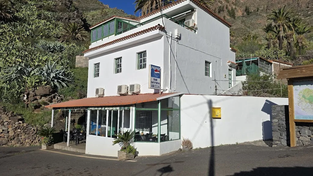 Bar Cafetería Arcilia_Alajeró_slider_image_3