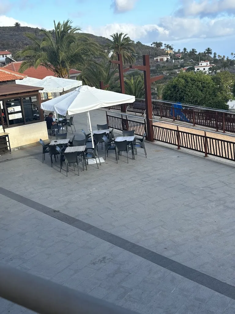 Bibi Farren_La Vega Food House_Alajeró_review