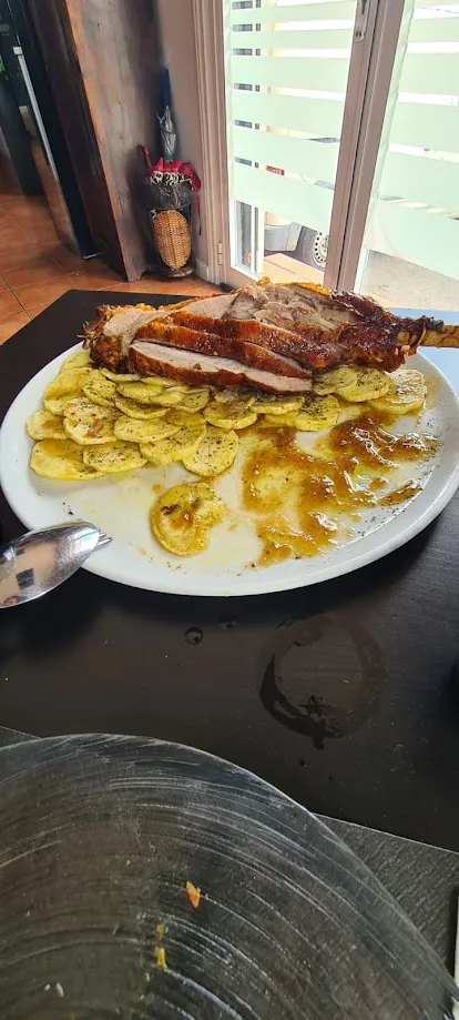 Julia Posłuszny_Fogón Cho Edu_Arafo_review