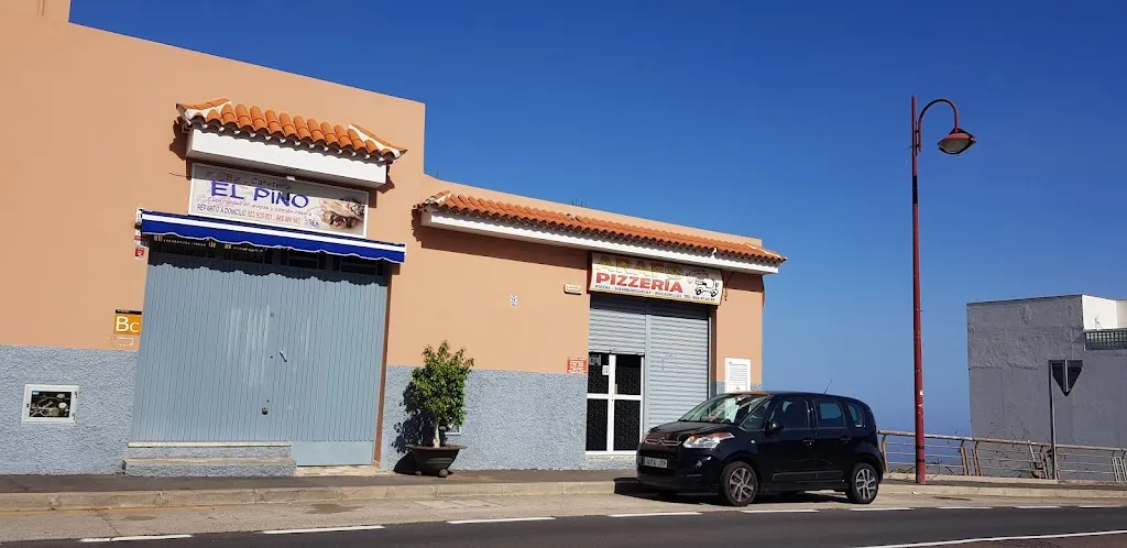 El Pino (tasca) restaurant in Arafo