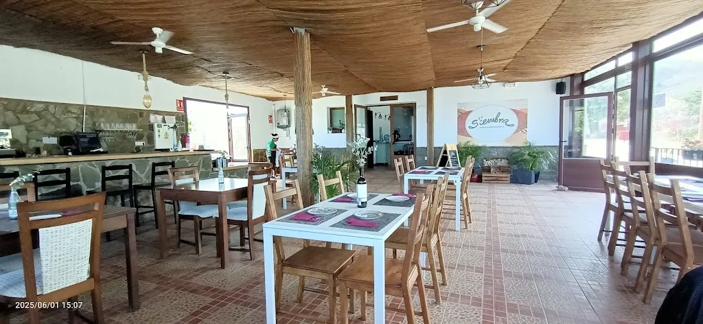 Siembra Tinglao Gastronómico_Almócita_slider_image_1