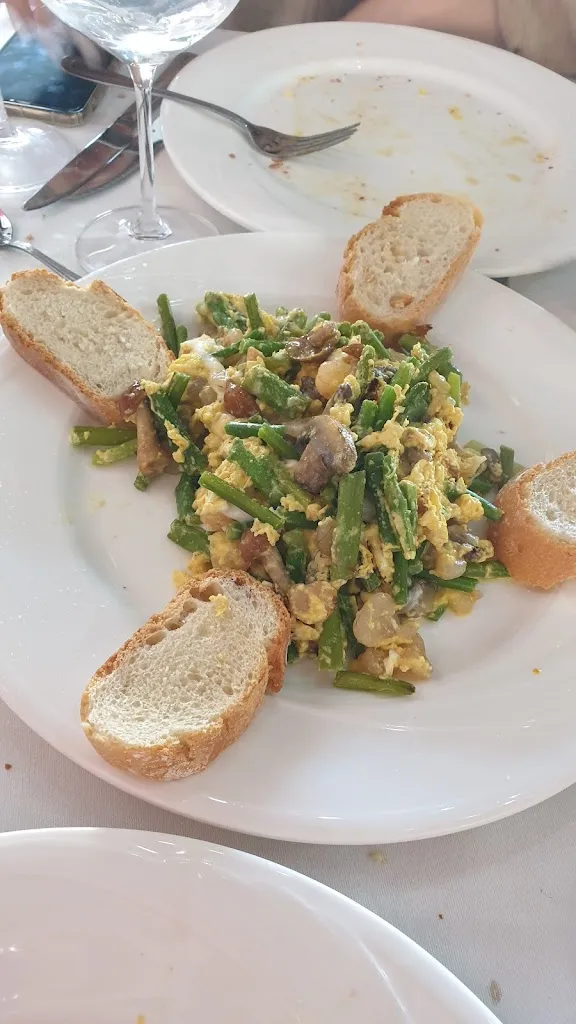 Maria Angeles Cabrera Jiménez_Bar-Restaurante El Rincón De Almócita_Almócita_review