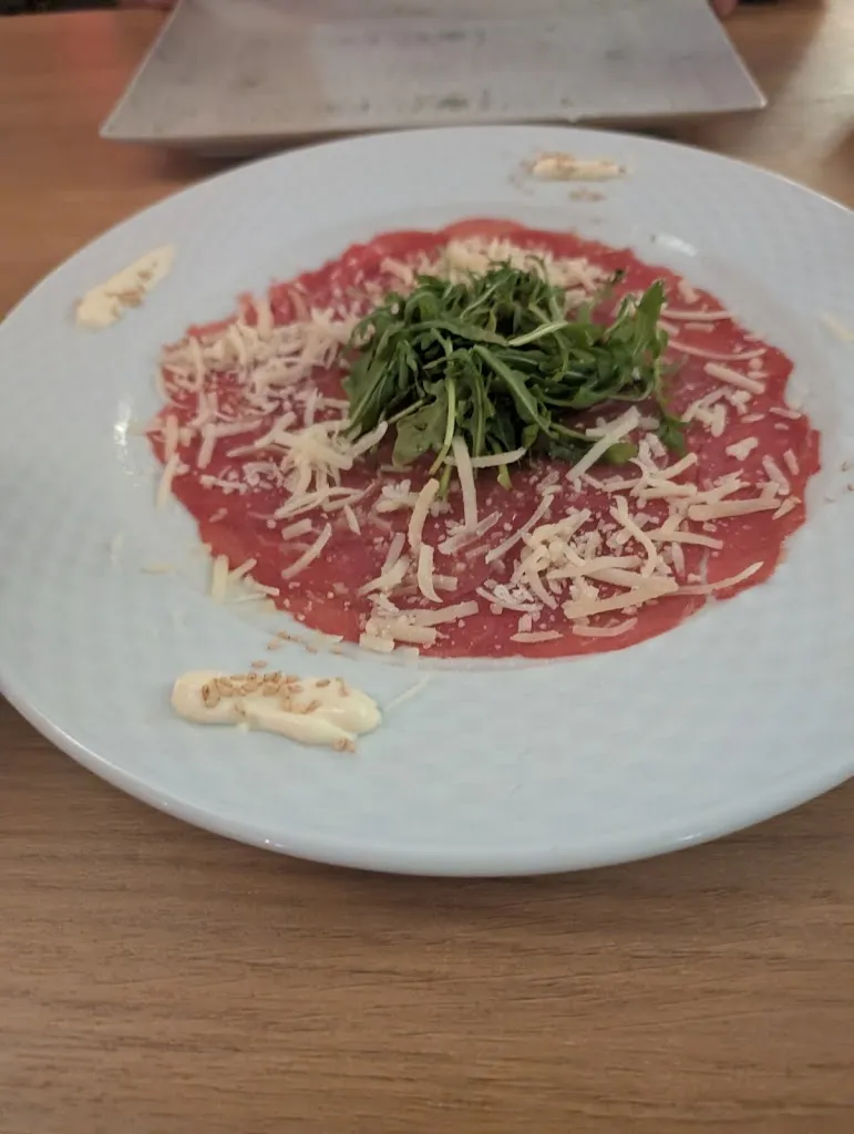 Russell Rookley_Solis Restrobar_Adeje_review