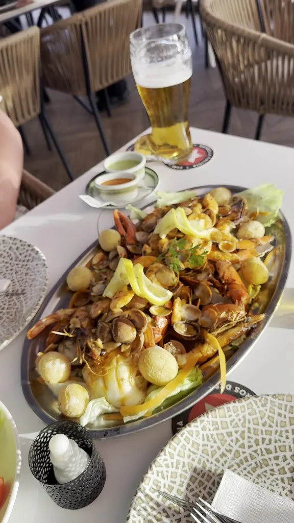 Restaurante The Moon_Adeje_slider_image_2