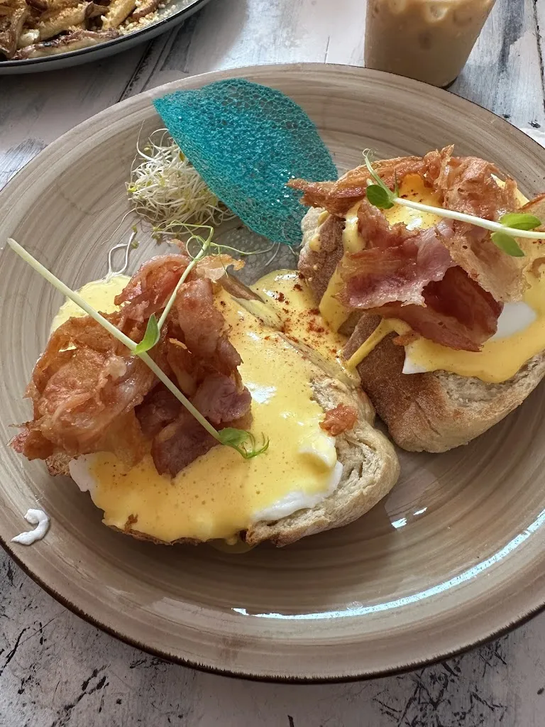 Mada Ardelean_SIMPLE Coffee Brunch_Adeje_review