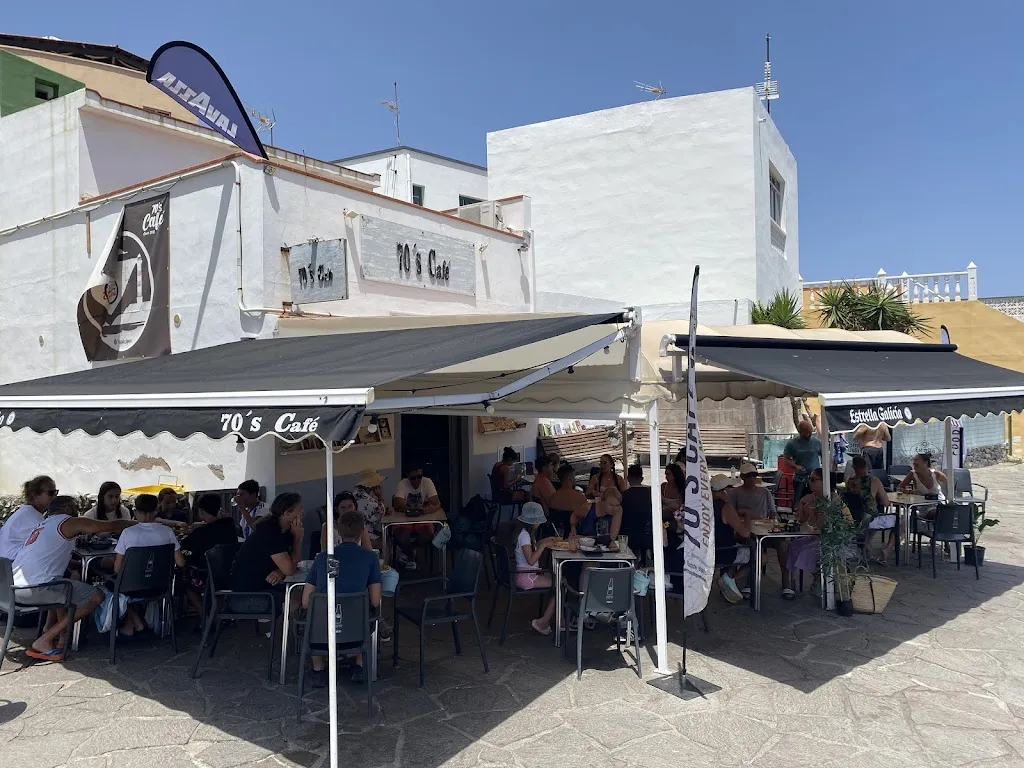 Tomasz C_70’s Café Poris SL_Arico_review