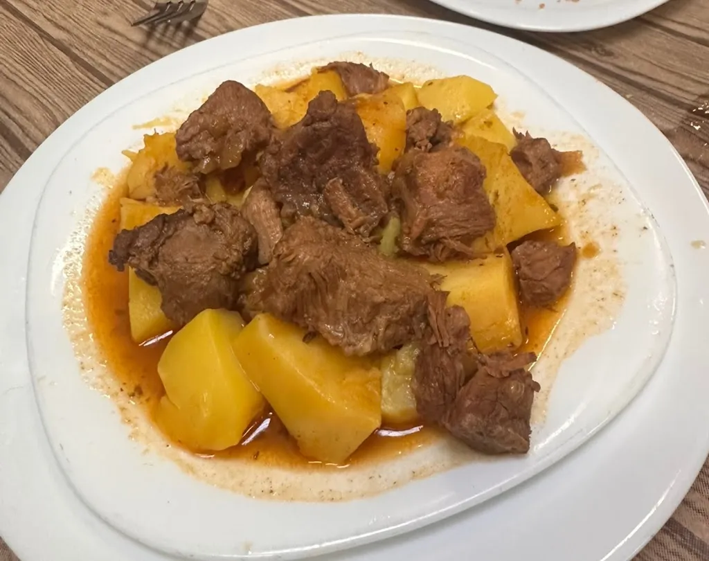 Daphne Ang_Bar Montes de Oca_Arico_review