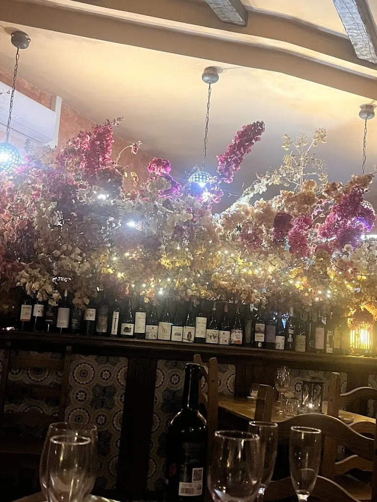 Joshua Hodgetts_Tasca Tierras del Sur_Arico_recensione