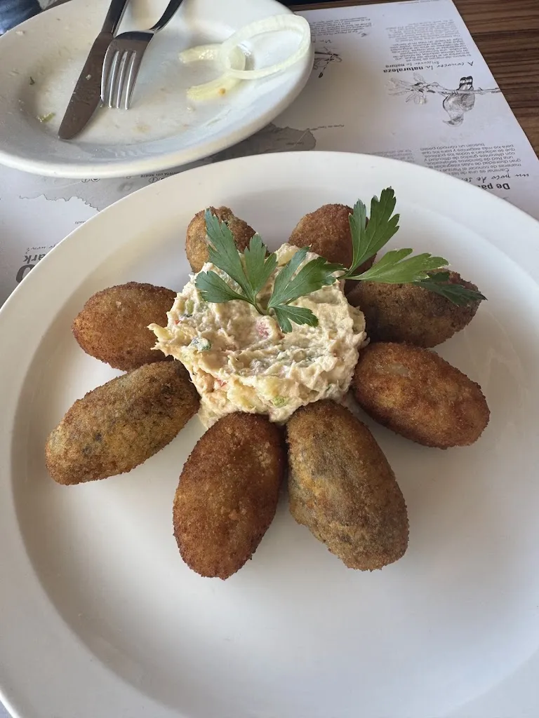 Jessica Bello Salguero_Tasca Baracán_Buenavista del Norte_review