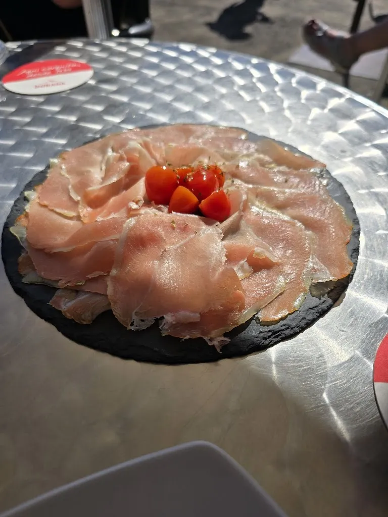 Barns_The Cross of Hilda Lookout_Buenavista del Norte_recensione