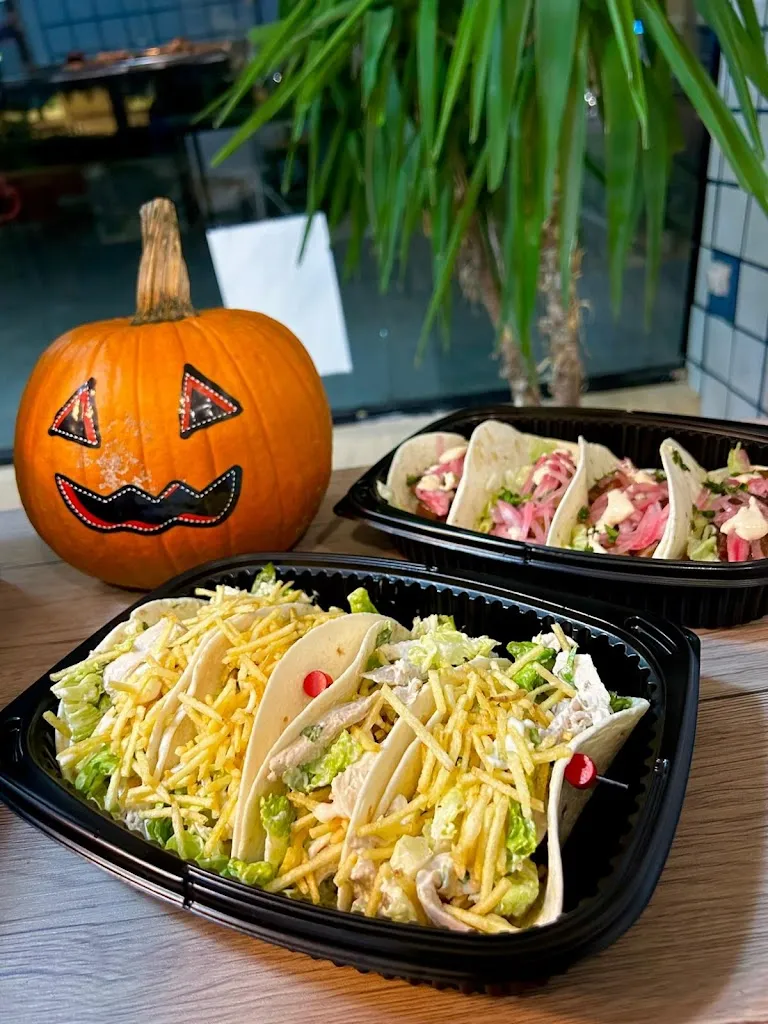 Takeaway Candelaria restaurant in Candelaria