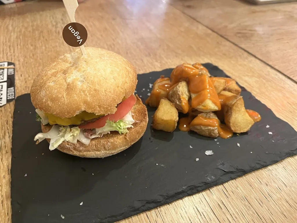 Mike Wheeler_Jaleito La Latina_Candelaria_recensione