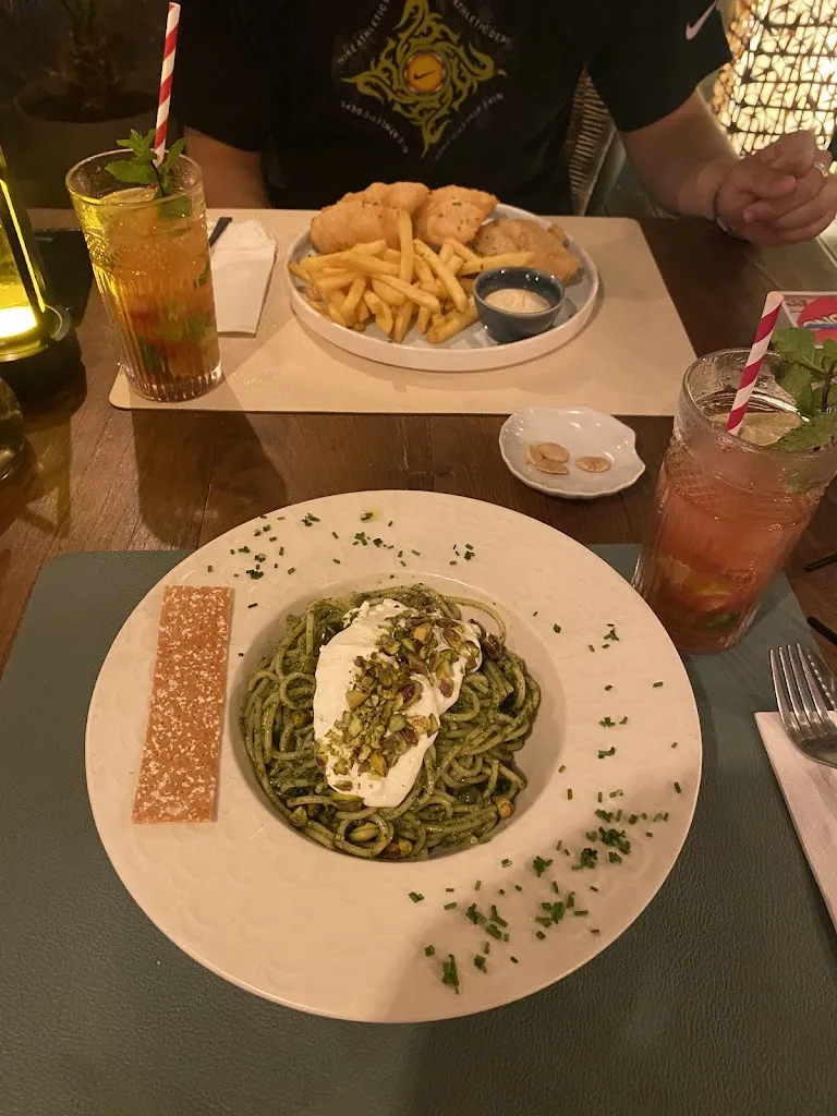 Nadia Isabelle_The Bali Blue_Villajoyosa/Vila Joiosa la_review