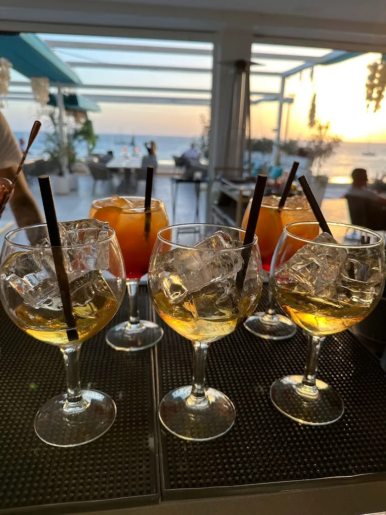 Menu_La Medusa Restaurant • Cocktail • Bar_Arona_image_6