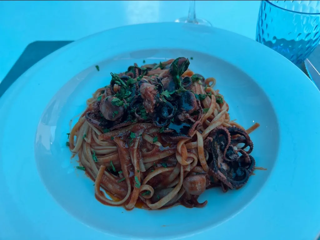 Lily L_La Piazzetta del Mar_Arona_review