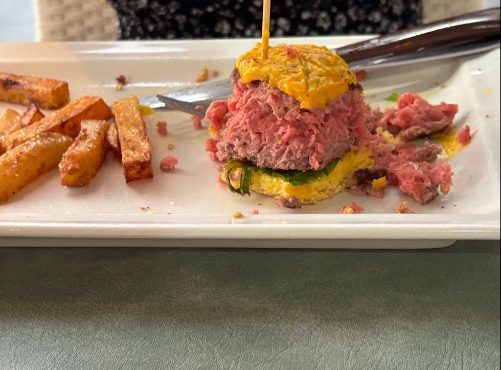 Bartosz B_La Piazzetta Brasserie_Arona_review