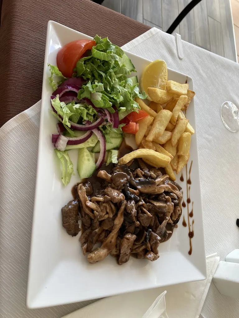 Pawel Dworzycki_Restaurante La Margarita_Arona_review