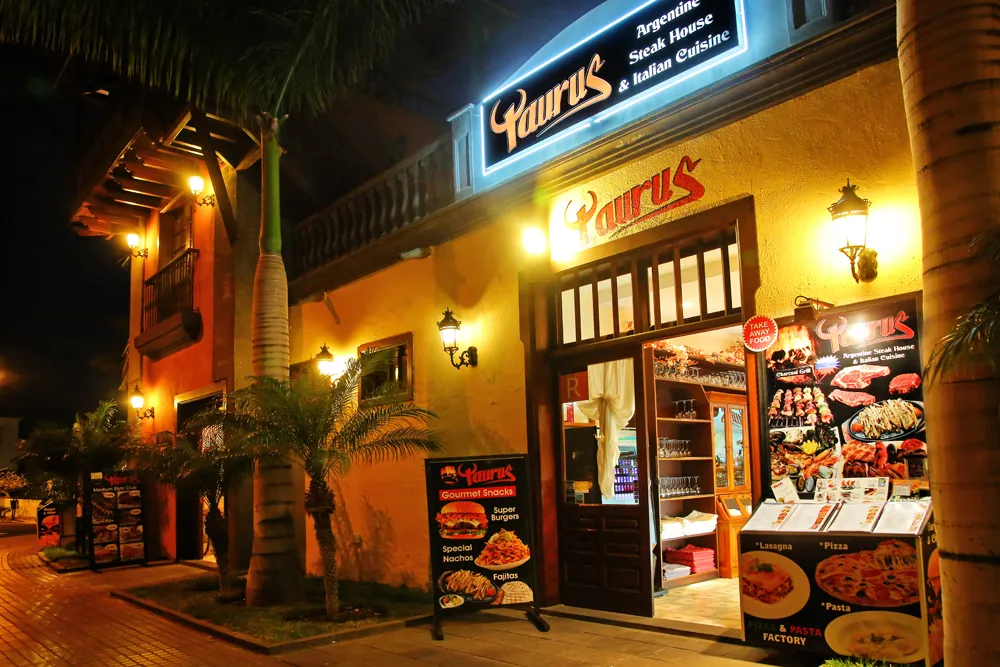 Taurus Argentine Steak House & Italian Cuisine restaurant in Arona